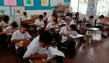 El Salvador / Sistema educativo cuenta con alerta de violencia SALVE